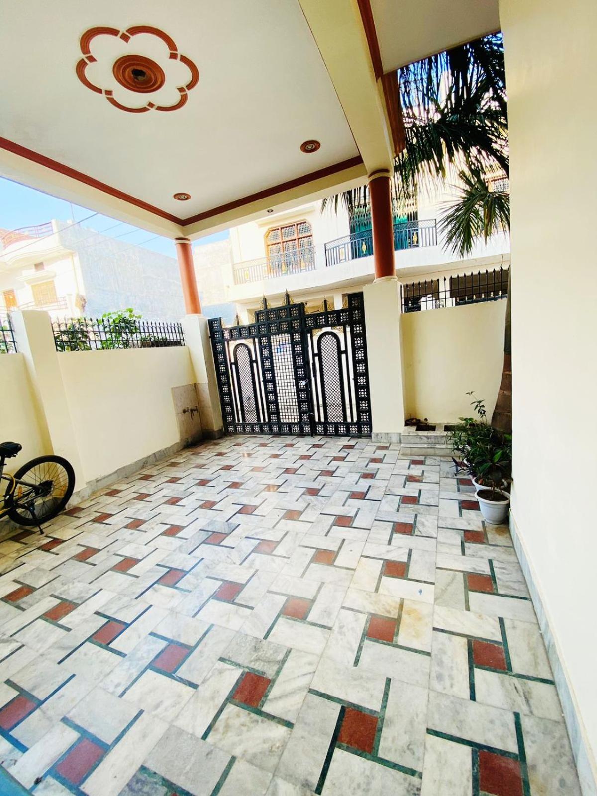Rudra_Homestay Varanasi Eksteriør billede